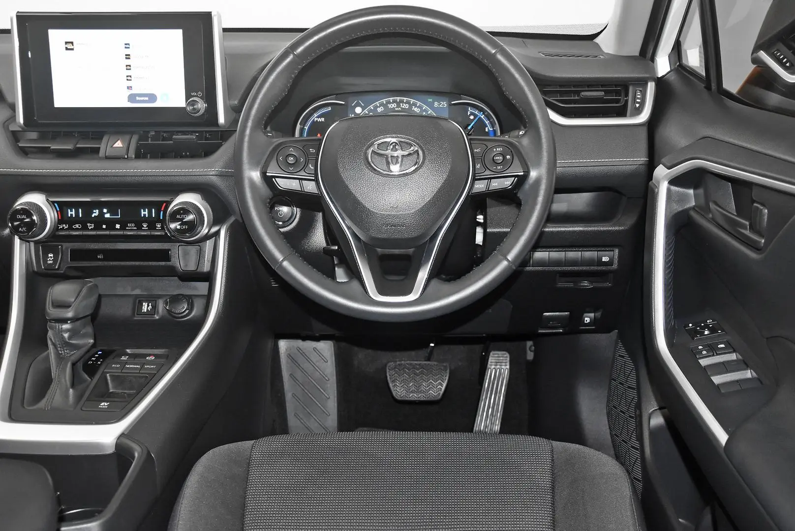 2024 Toyota RAV4 Gallery Image 15