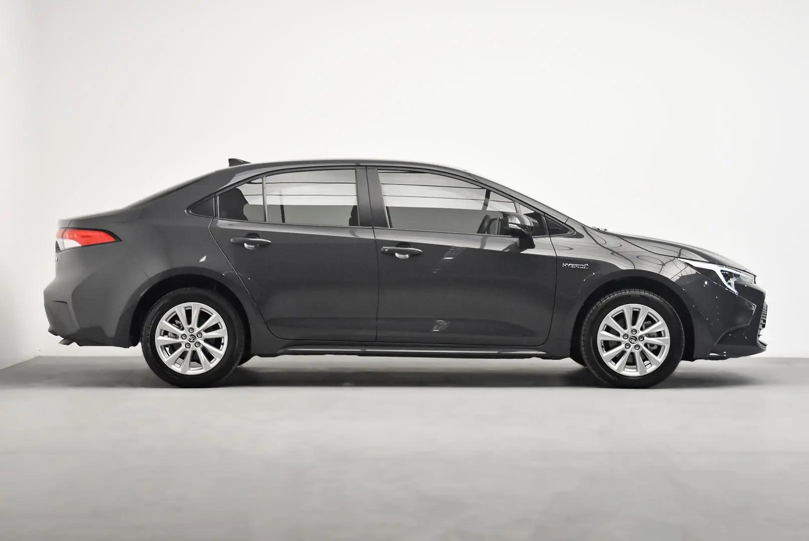 2024 Toyota Corolla Gallery Image 3