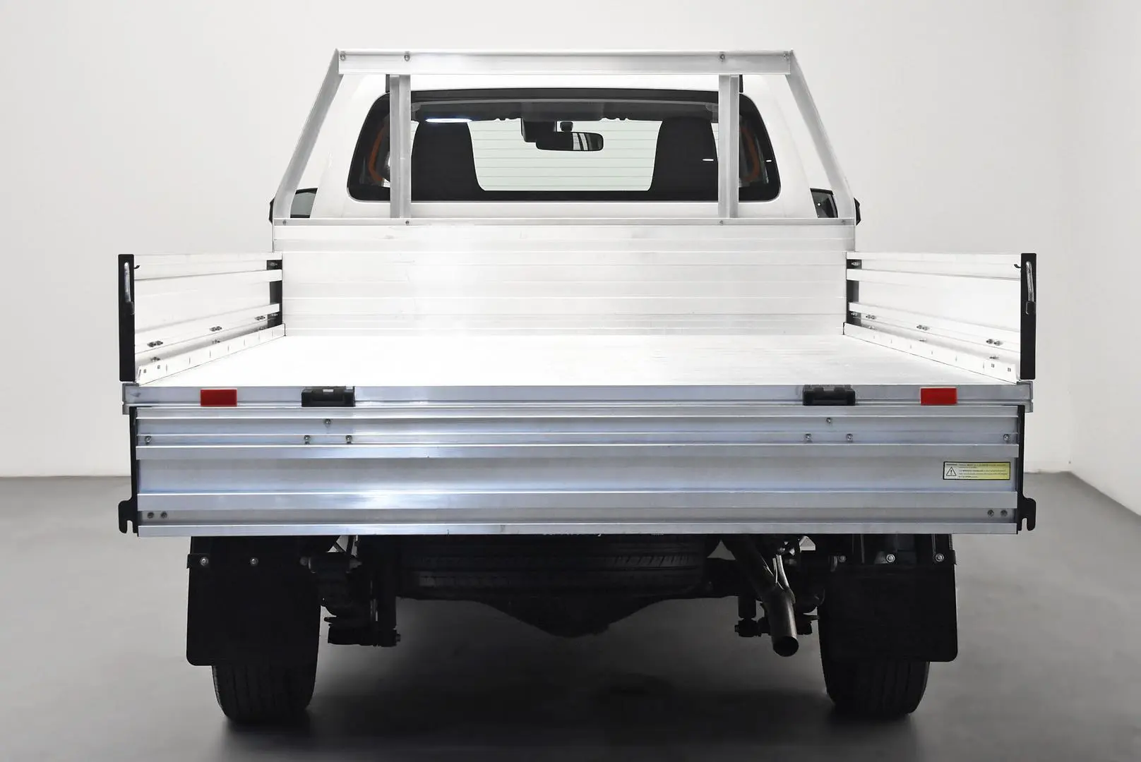 2020 Toyota Hilux Gallery Image 17