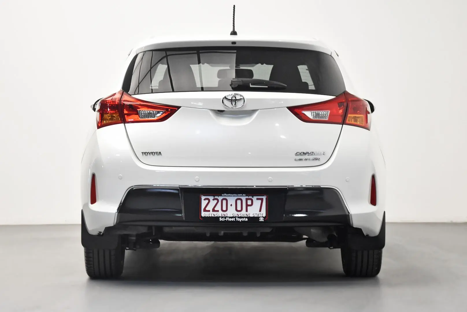 2014 Toyota Corolla Gallery Image 6