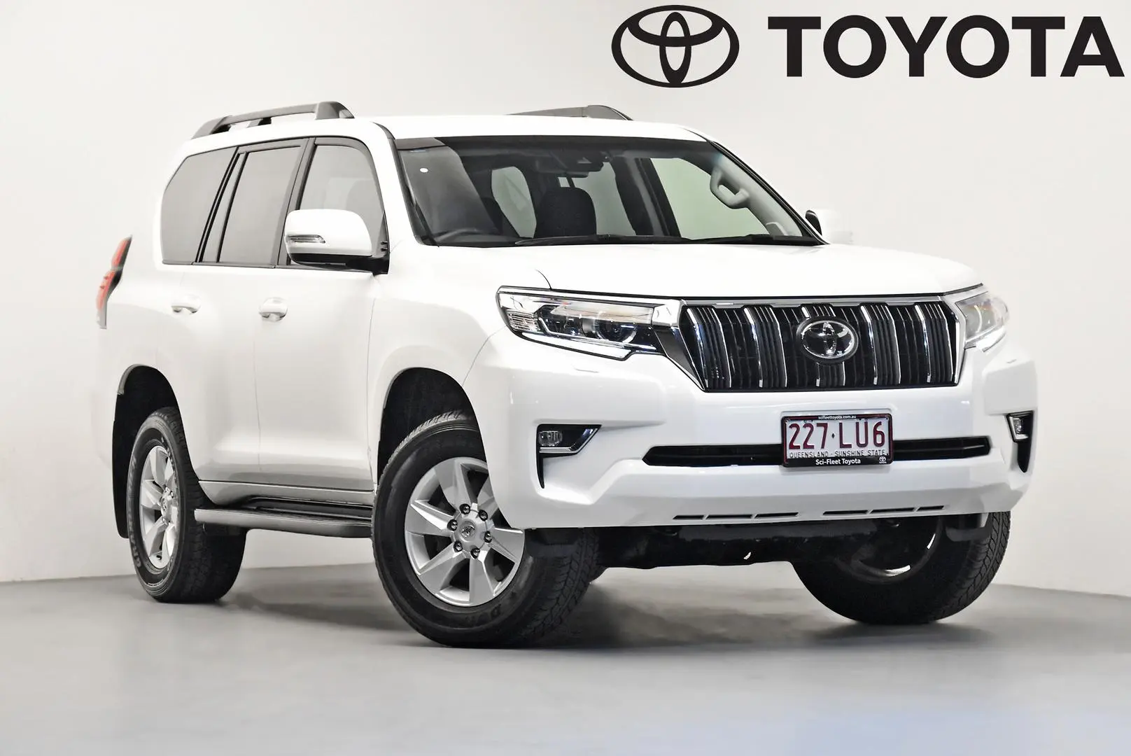 2023 Toyota Landcruiser Prado Gallery Image 1