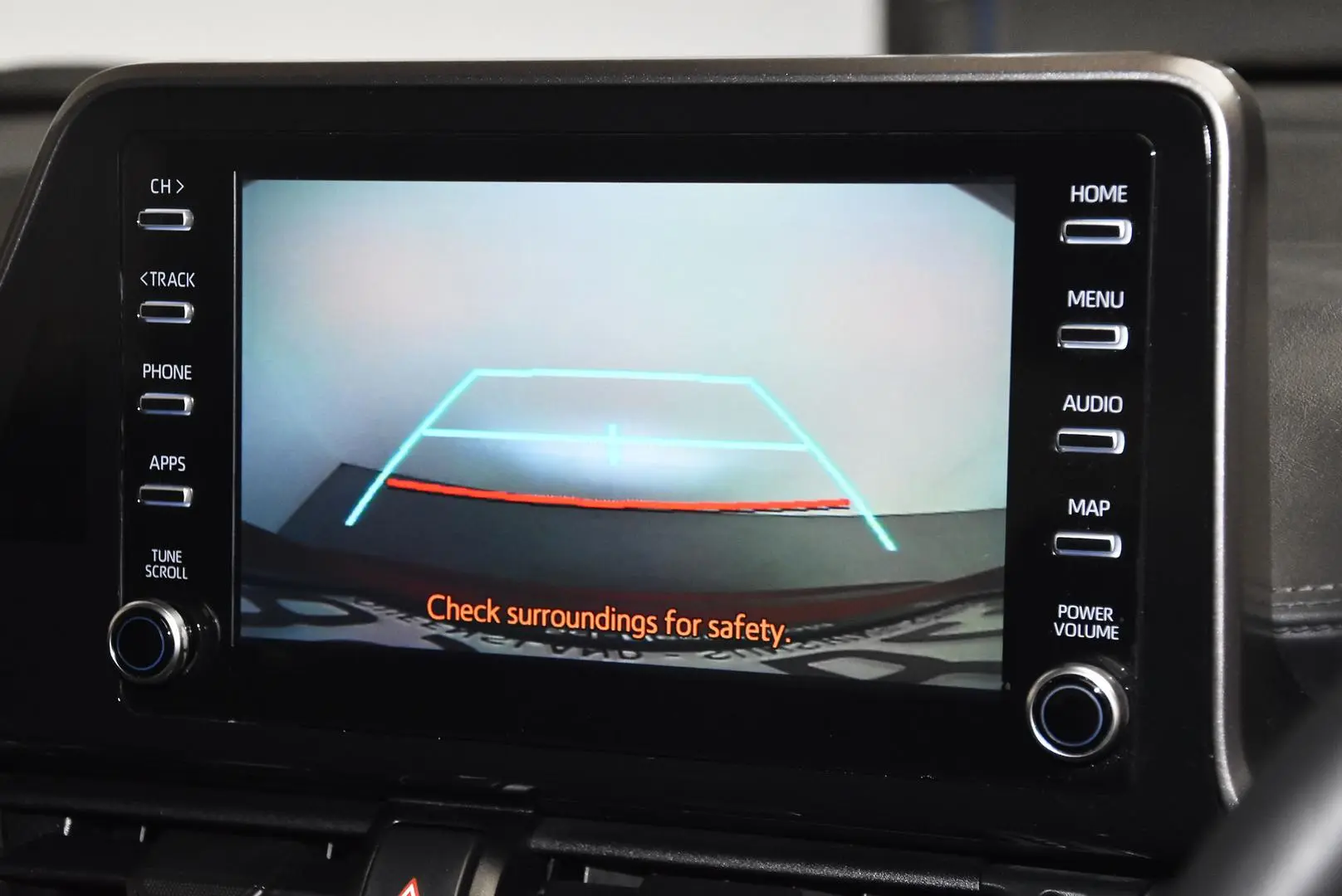 2021 Toyota C-HR Gallery Image 13