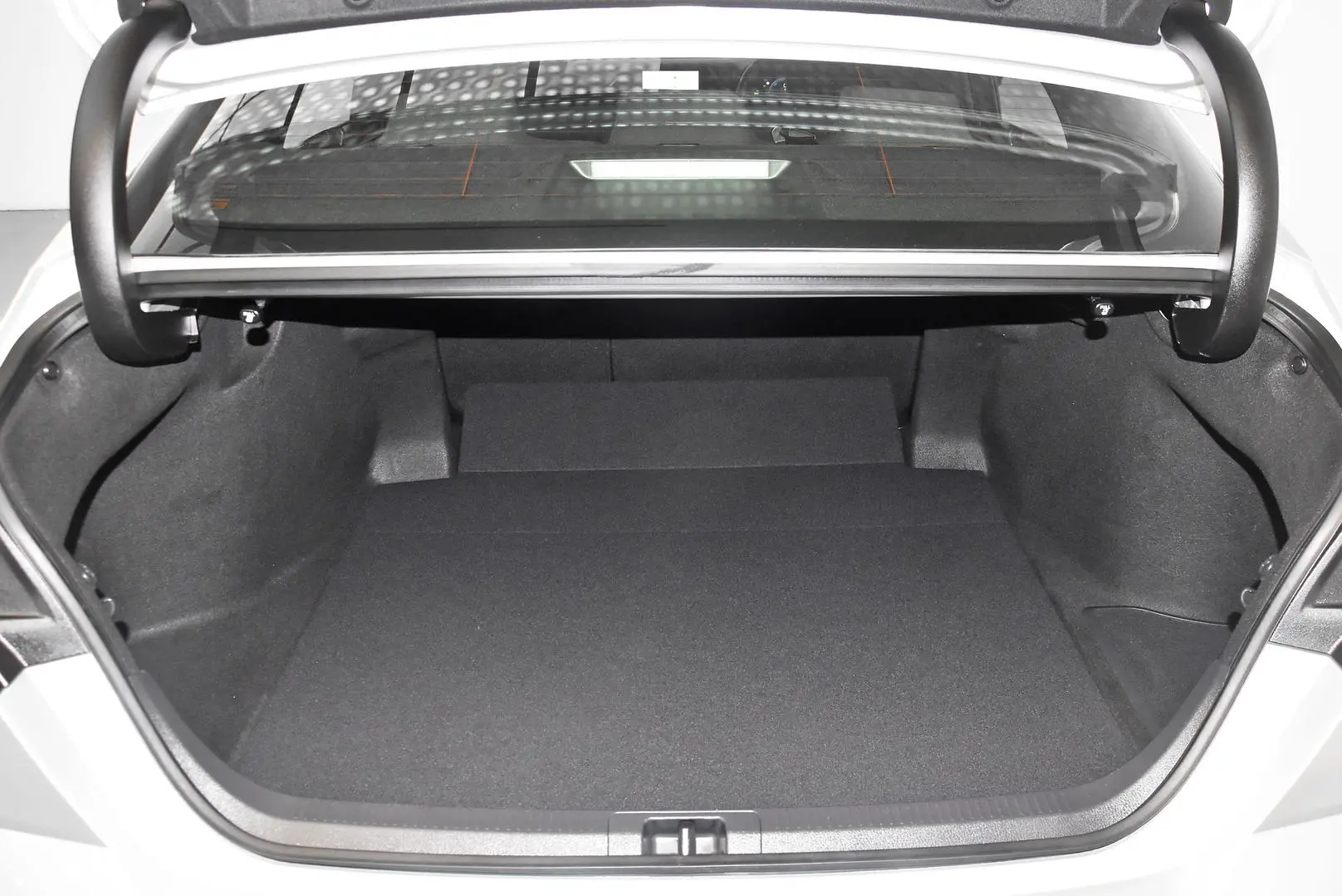 2024 Toyota Camry Gallery Image 20