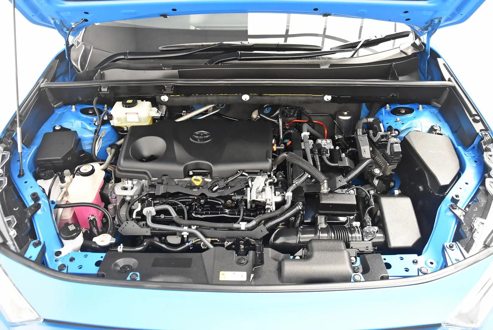 2019 Toyota RAV4 Gallery Image 24
