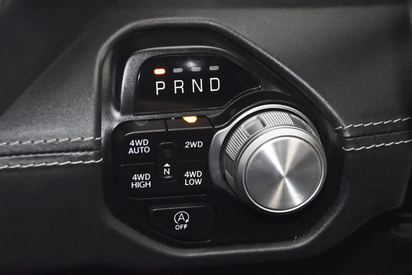 2024 RAM 1500 Gallery Image 15