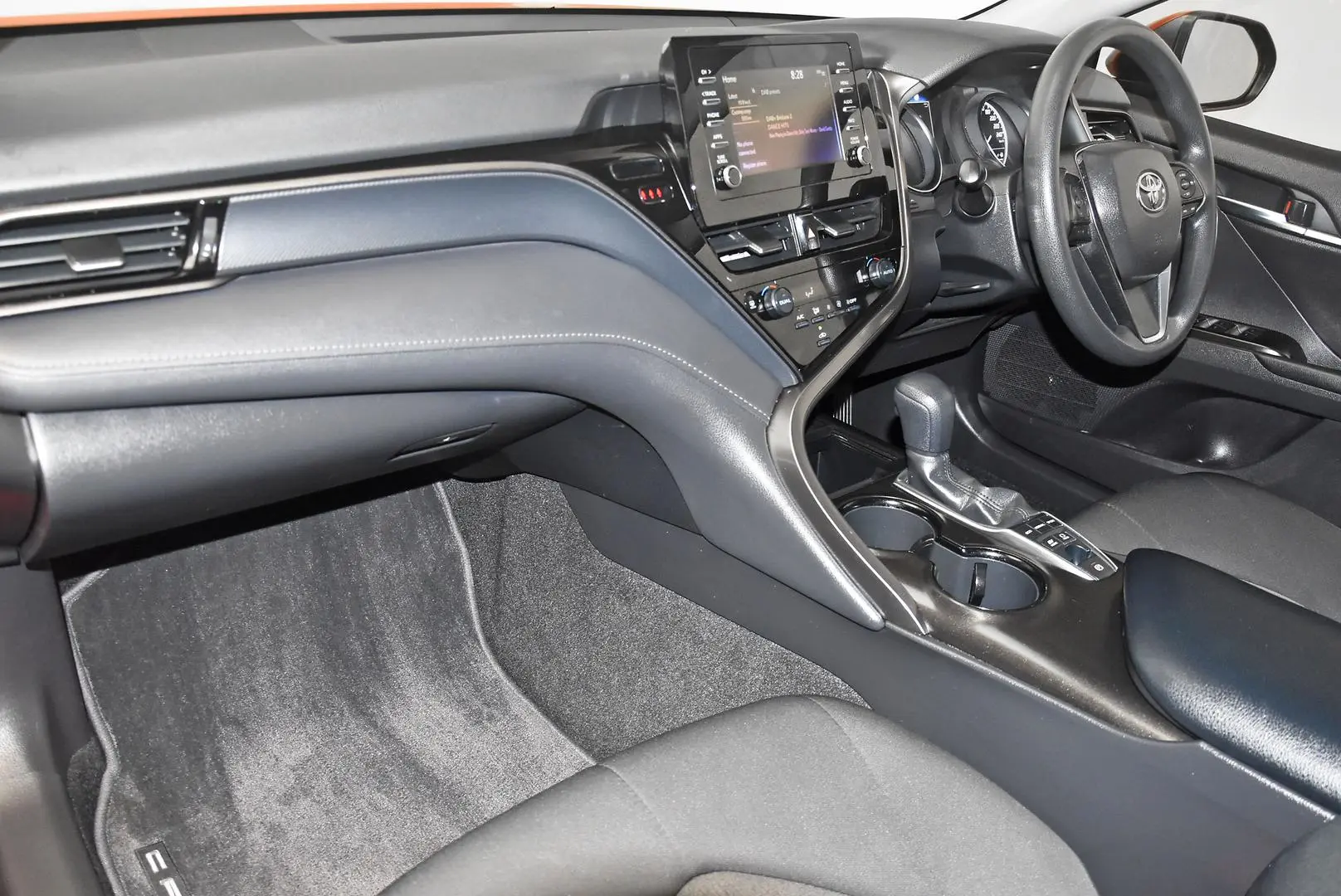 2022 Toyota Camry Gallery Image 16