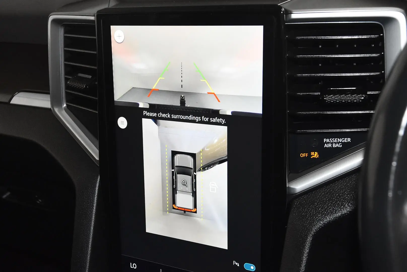 2023 Volkswagen Amarok Gallery Image 11