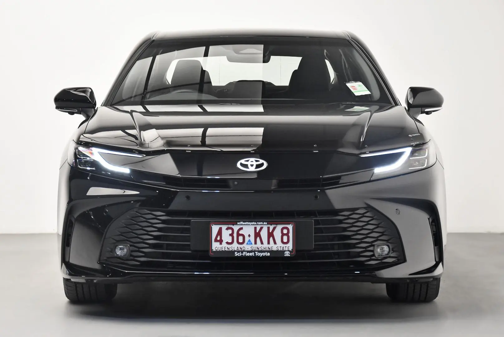 2024 Toyota Camry Gallery Image 2