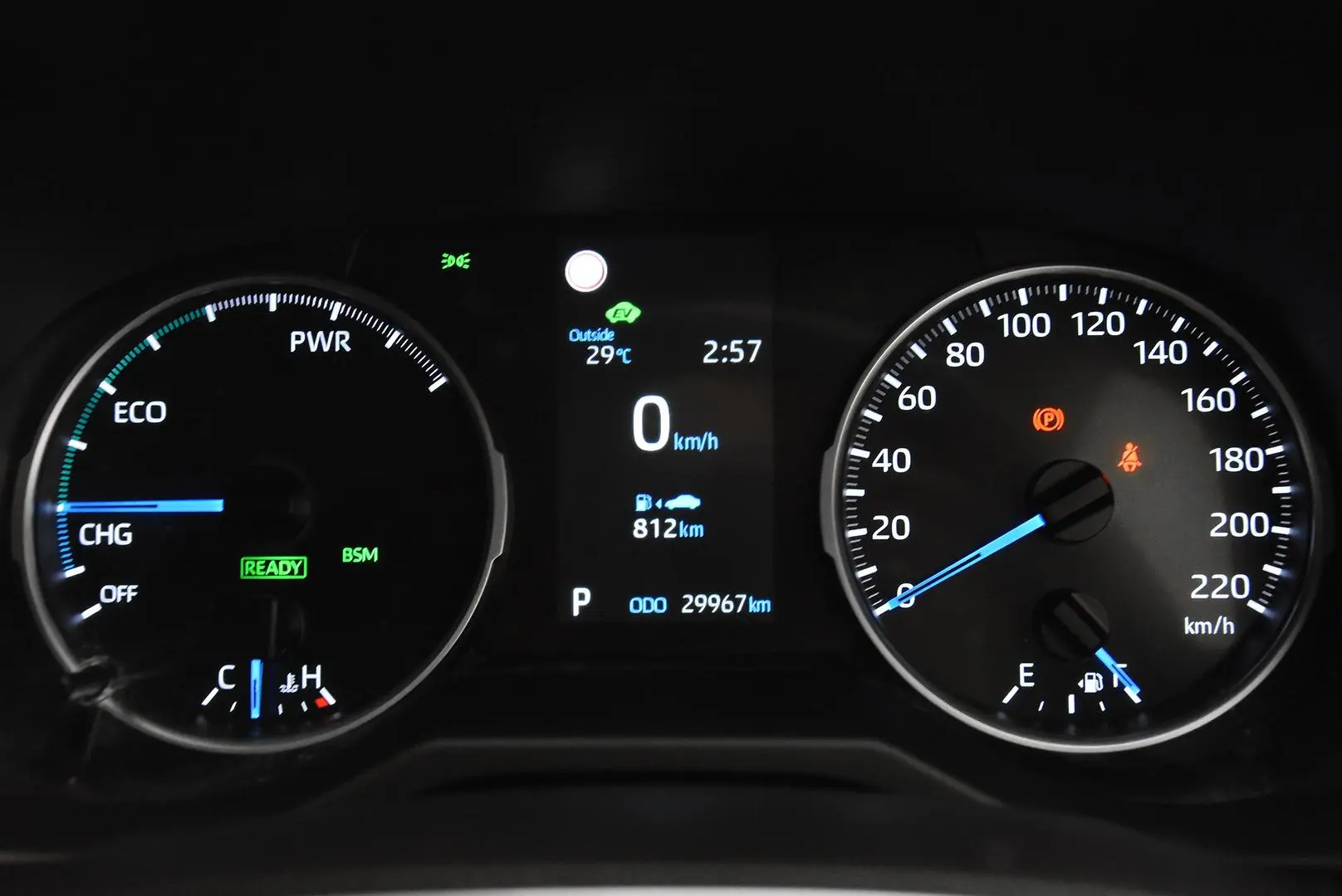 2022 Toyota RAV4 Gallery Image 11