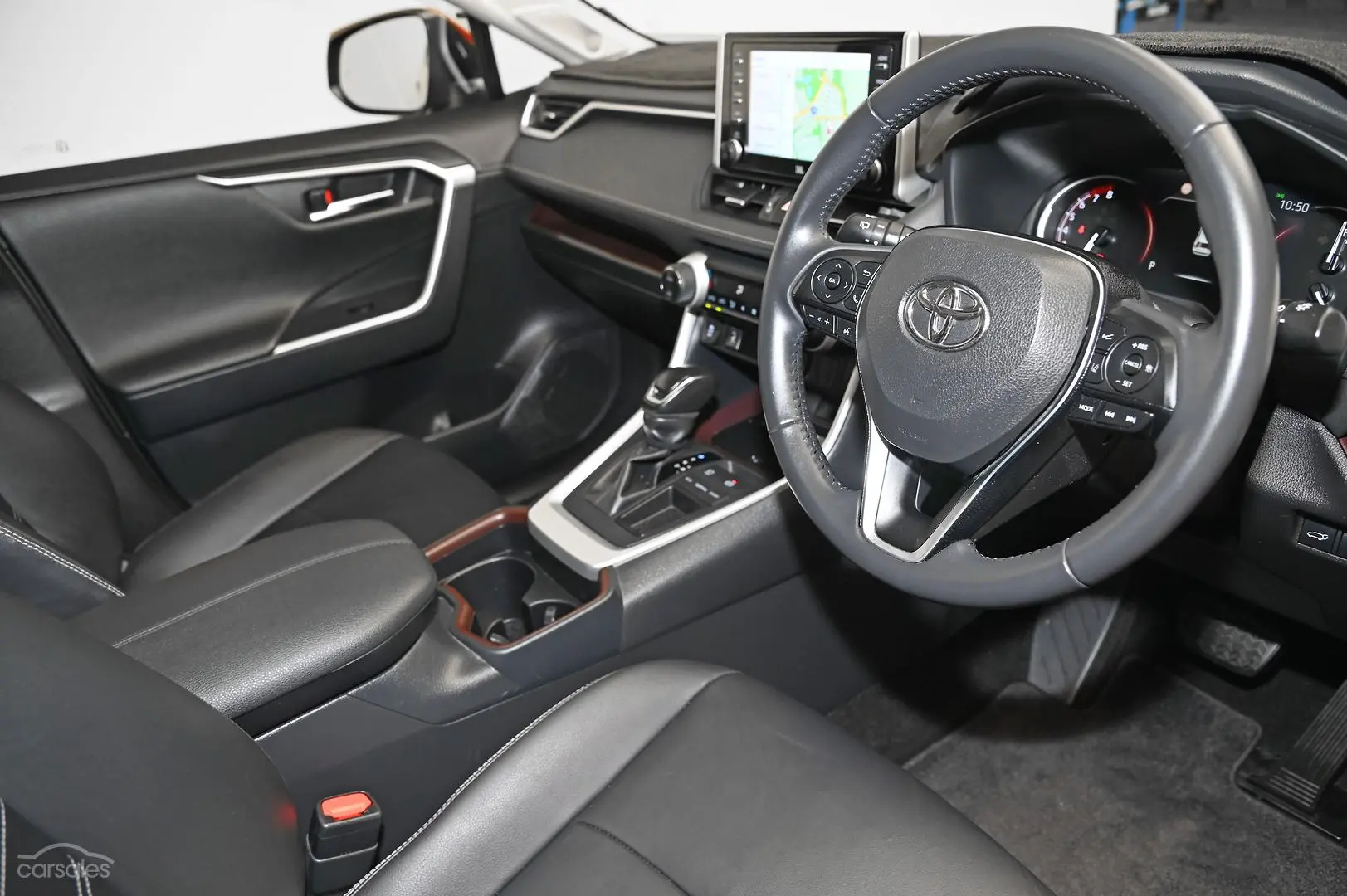 2019 Toyota RAV4 Image 9