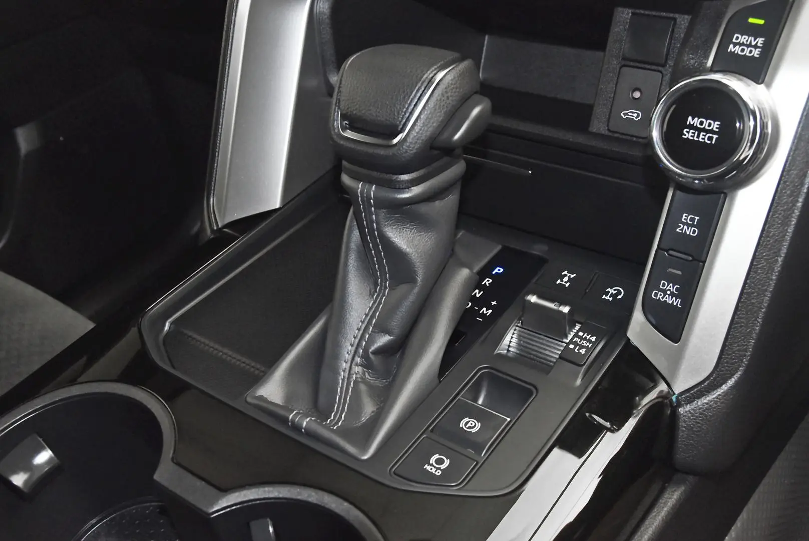 2025 Toyota Landcruiser Gallery Image 12