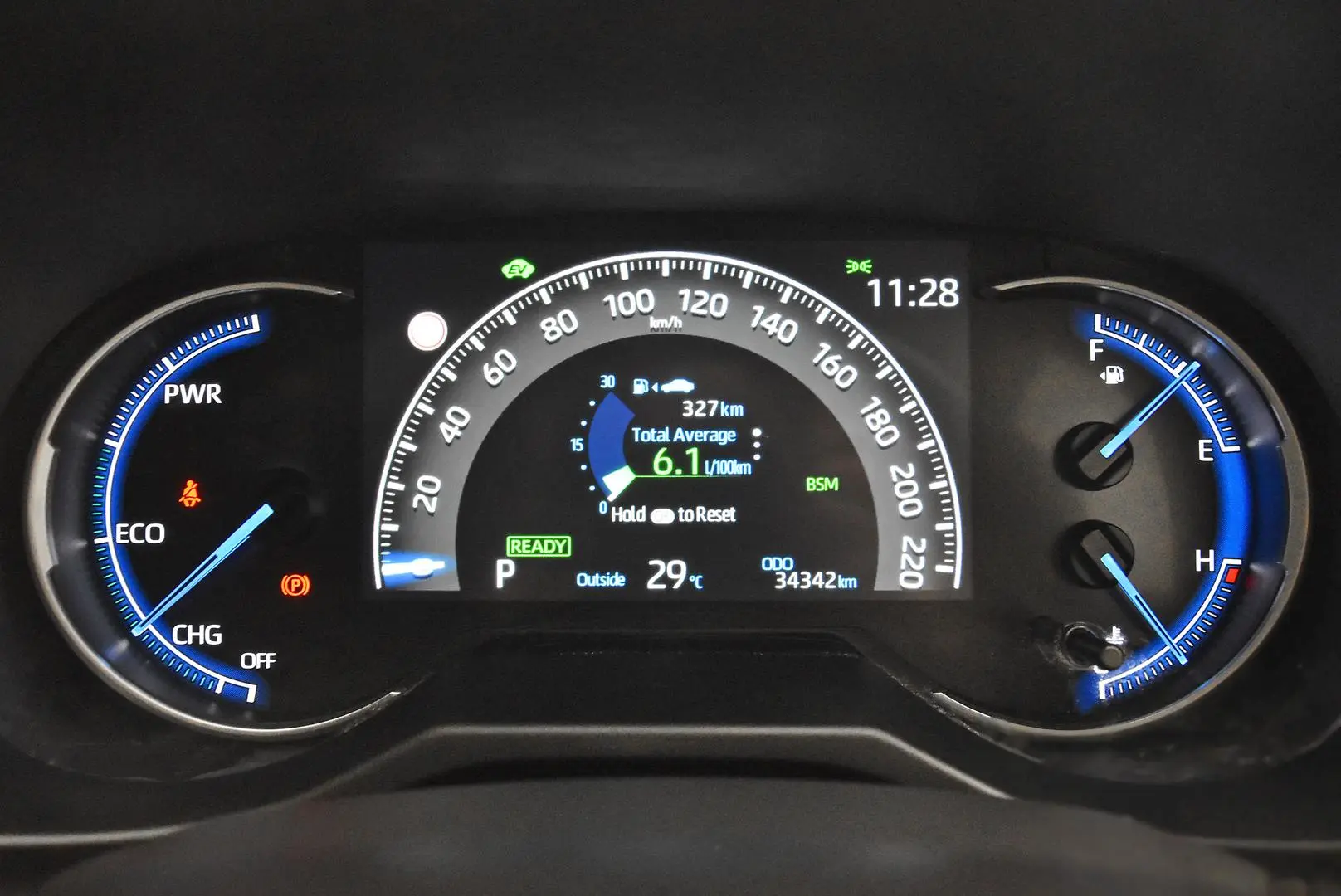 2022 Toyota RAV4 Gallery Image 11