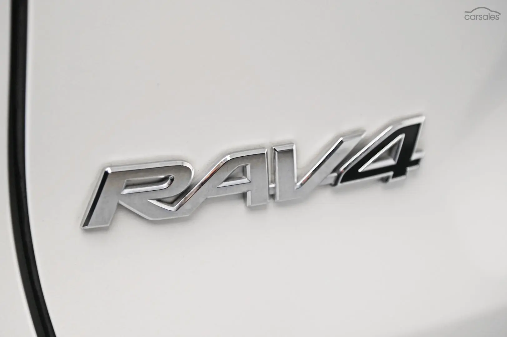 2020 Toyota RAV4 Image 7