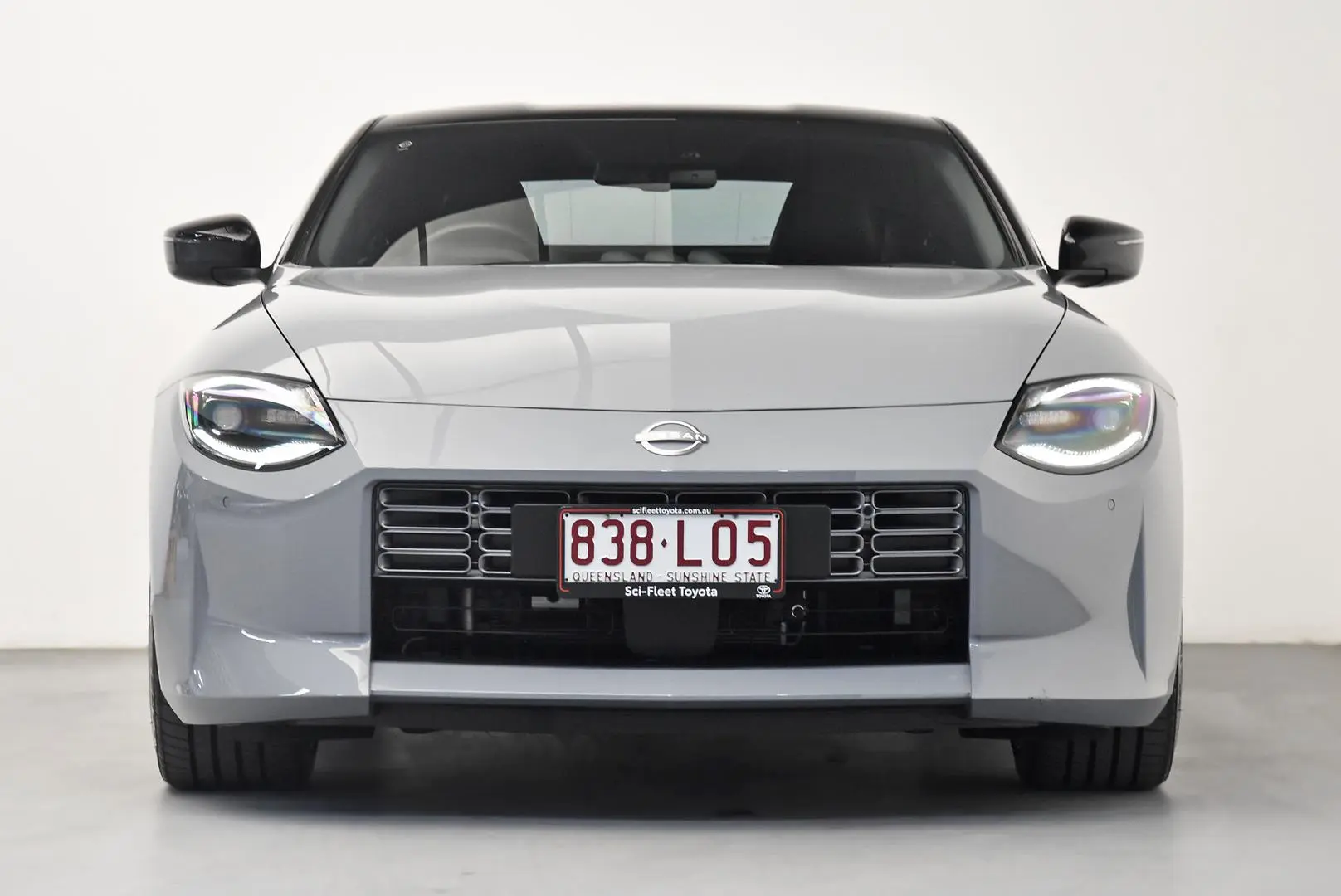 2024 Nissan Z Gallery Image 2