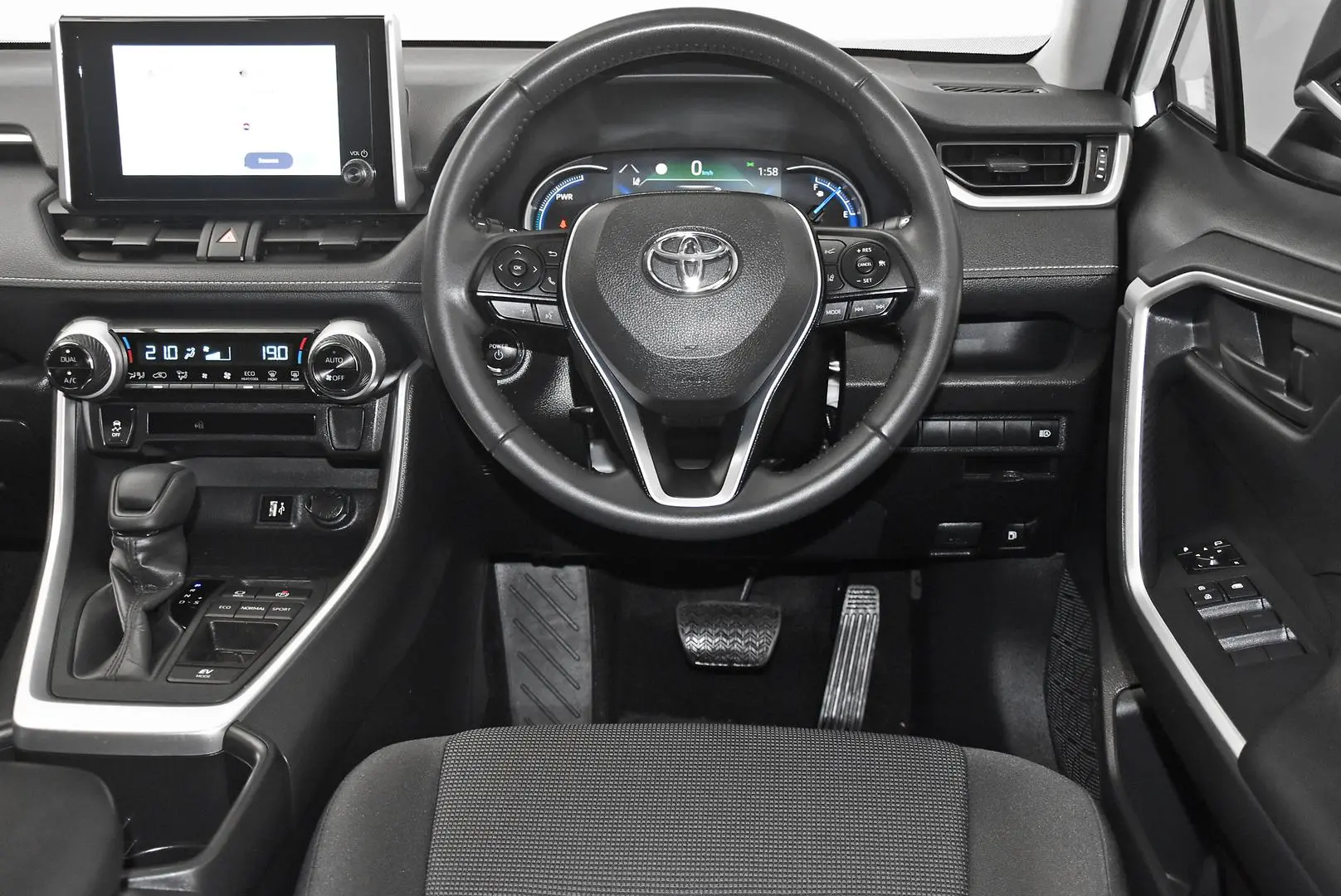 2024 Toyota RAV4 Gallery Image 15