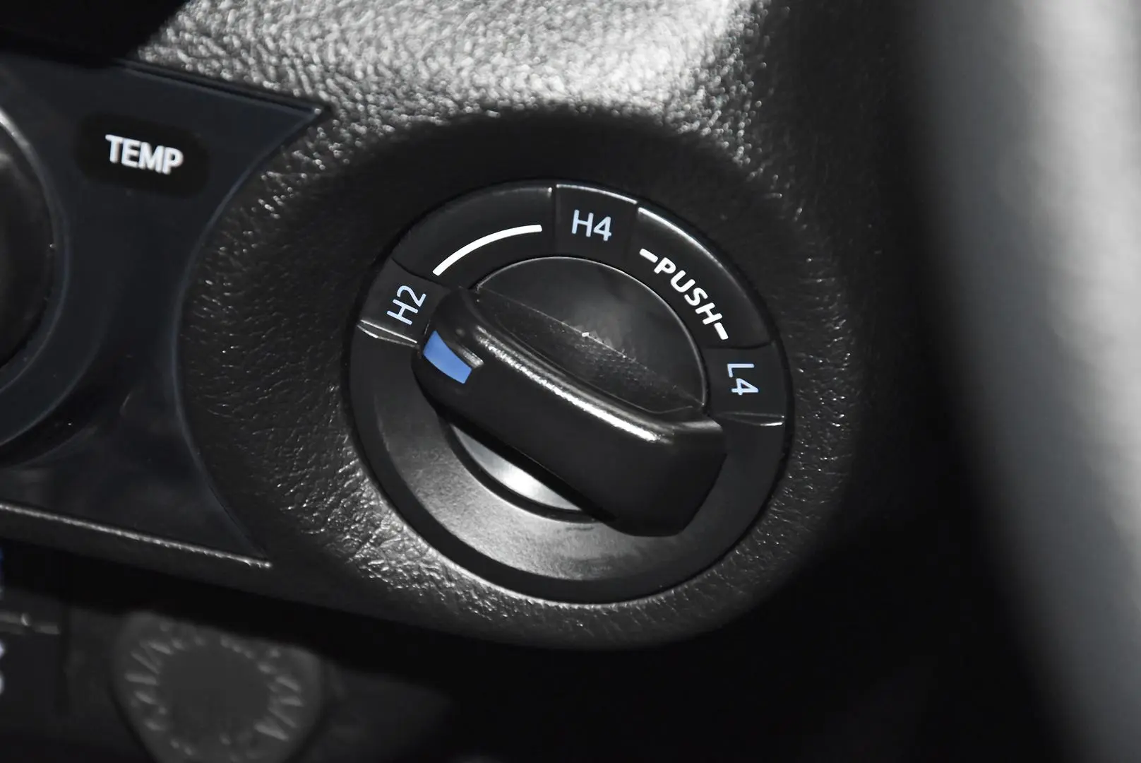 2024 Toyota Hilux Gallery Image 14