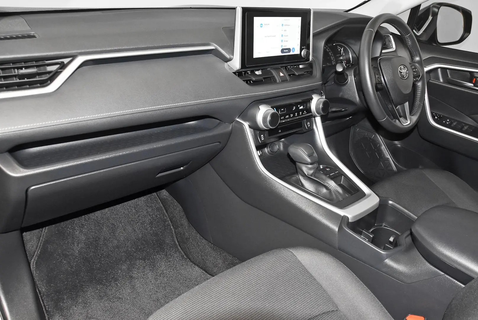 2022 Toyota RAV4 Gallery Image 16