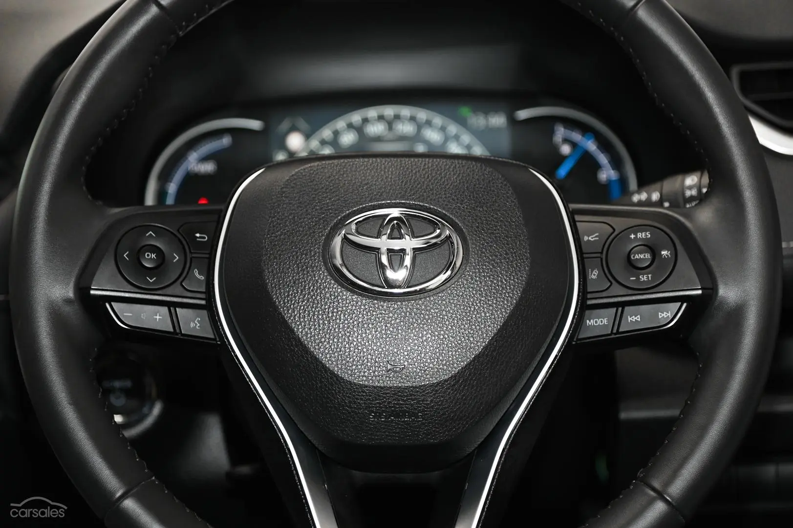 2022 Toyota RAV4 Image 16