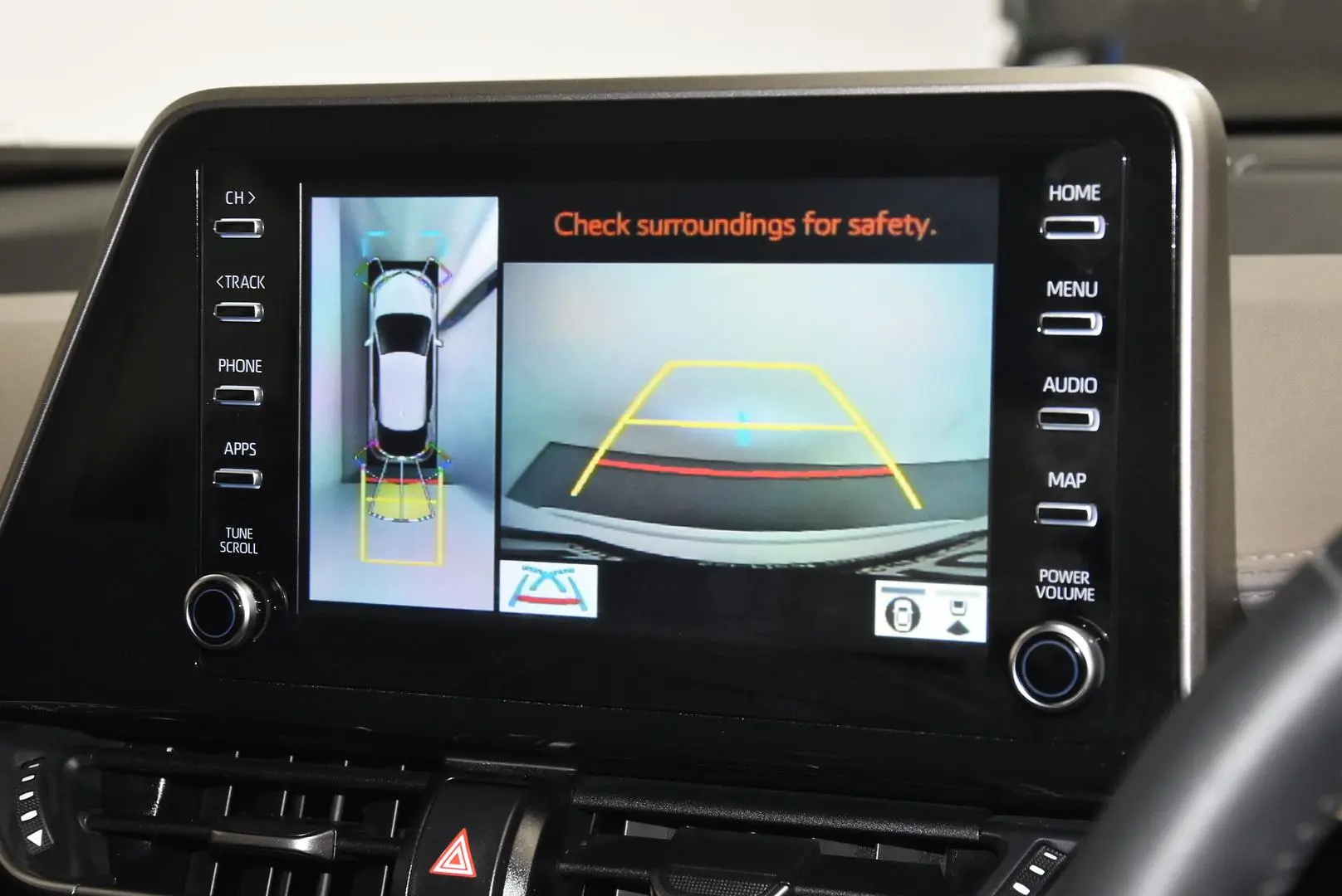 2023 Toyota C-HR Gallery Image 13