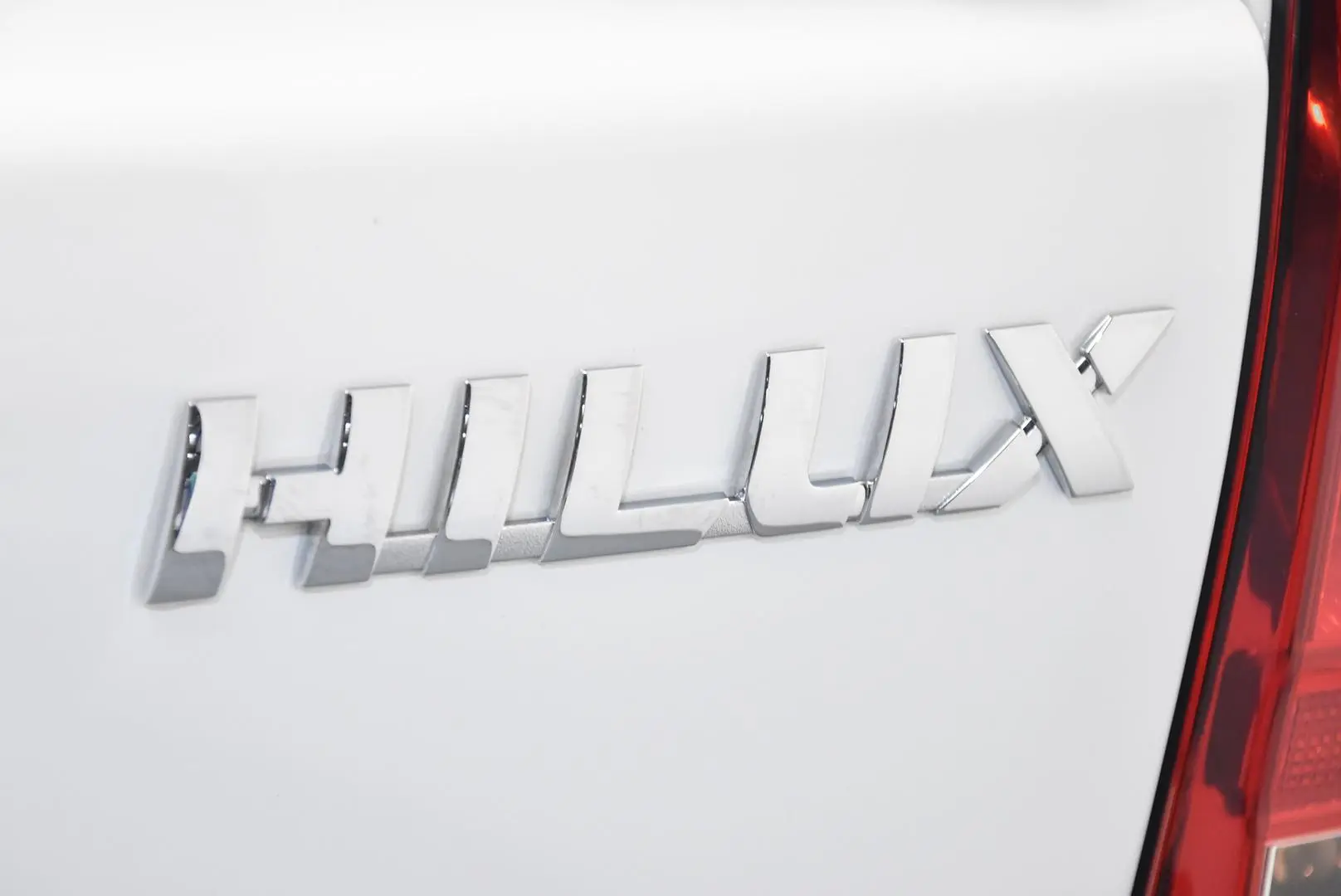 2023 Toyota Hilux Gallery Image 7