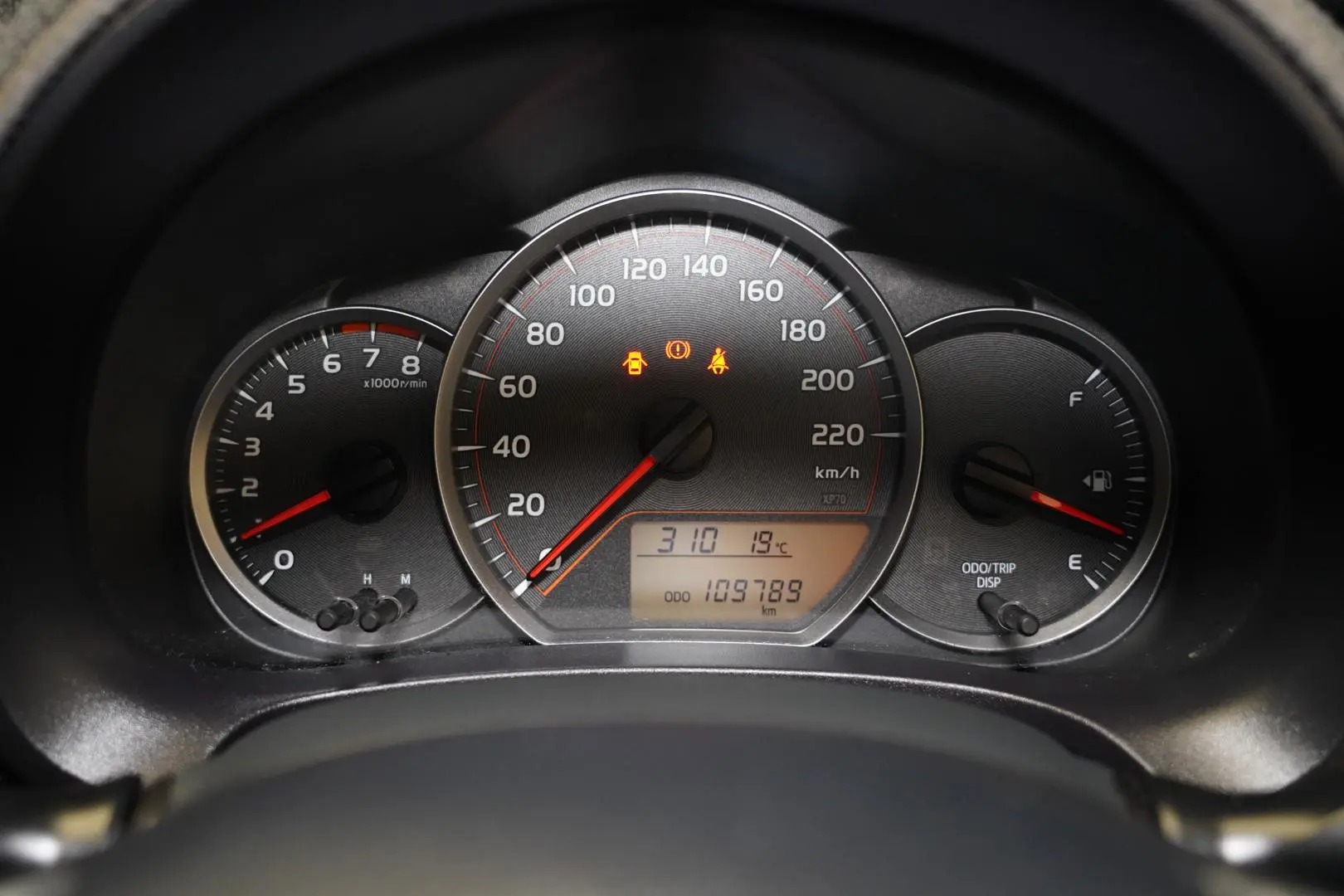 2013 Toyota Yaris Gallery Image 12