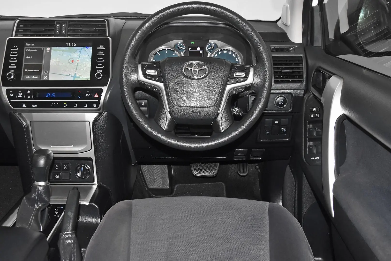 2021 Toyota Landcruiser Prado Gallery Image 13