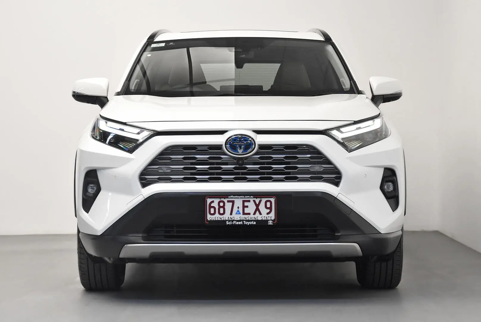 2022 Toyota RAV4 Gallery Image 2