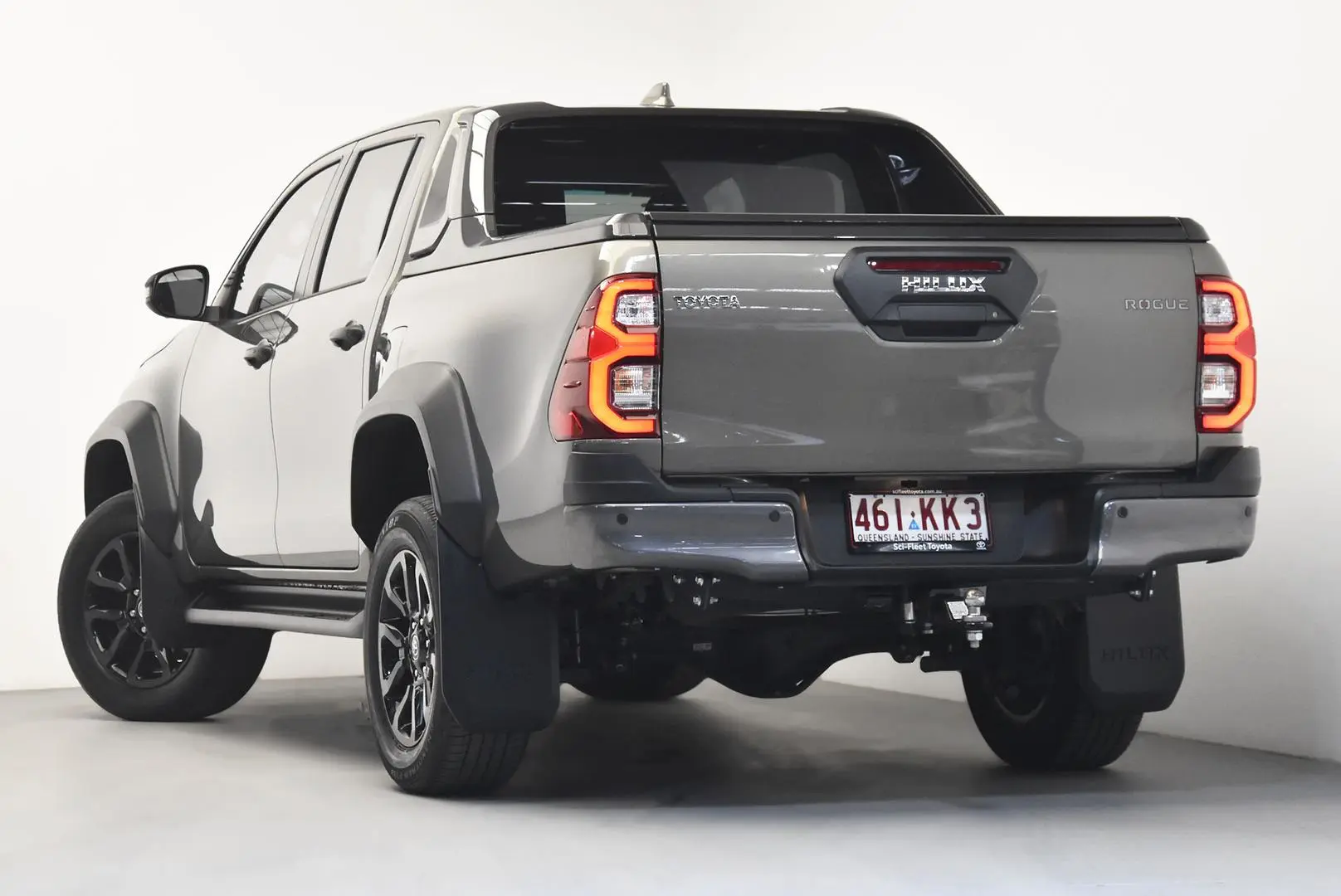 2024 Toyota Hilux Gallery Image 5