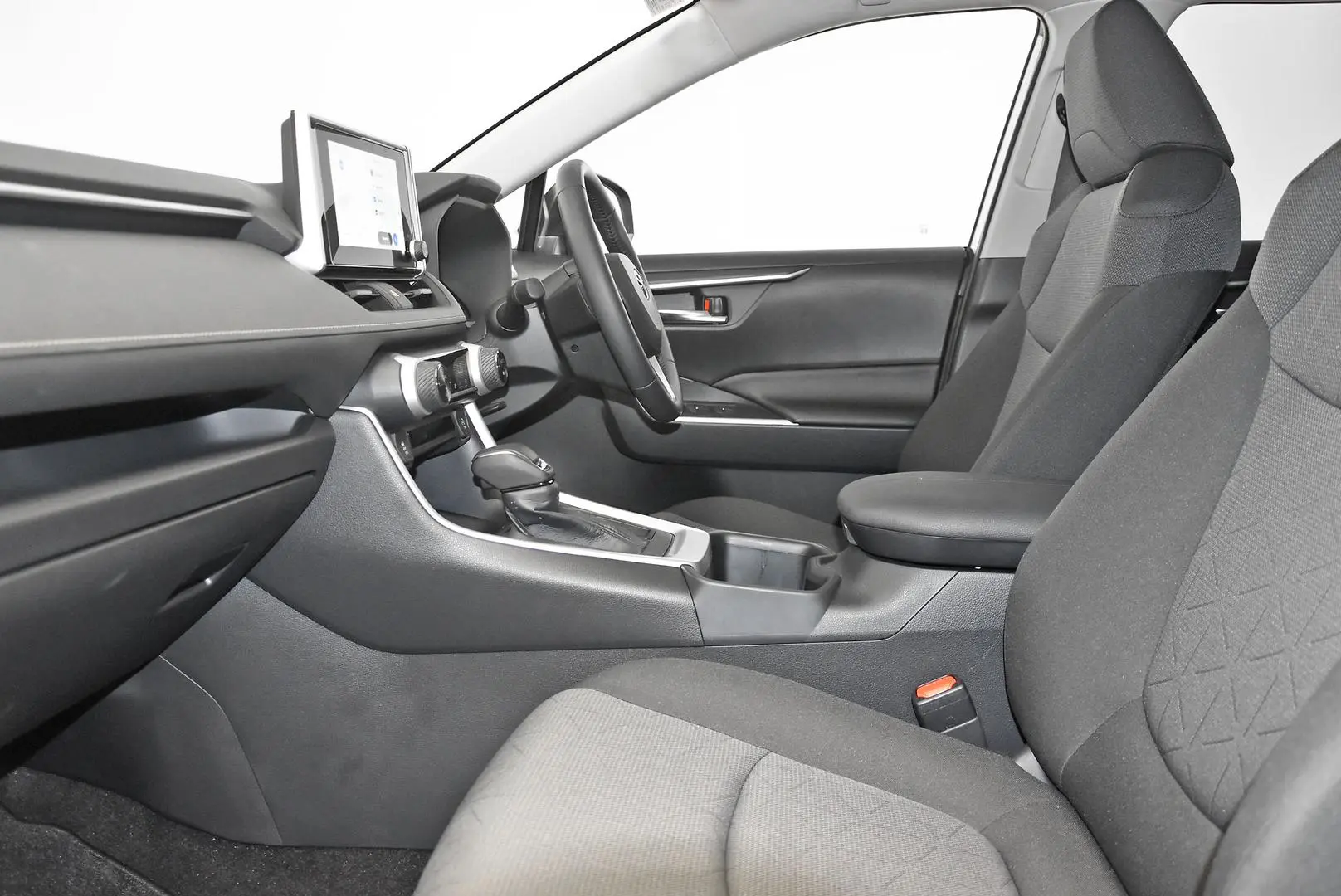 2024 Toyota RAV4 Gallery Image 17