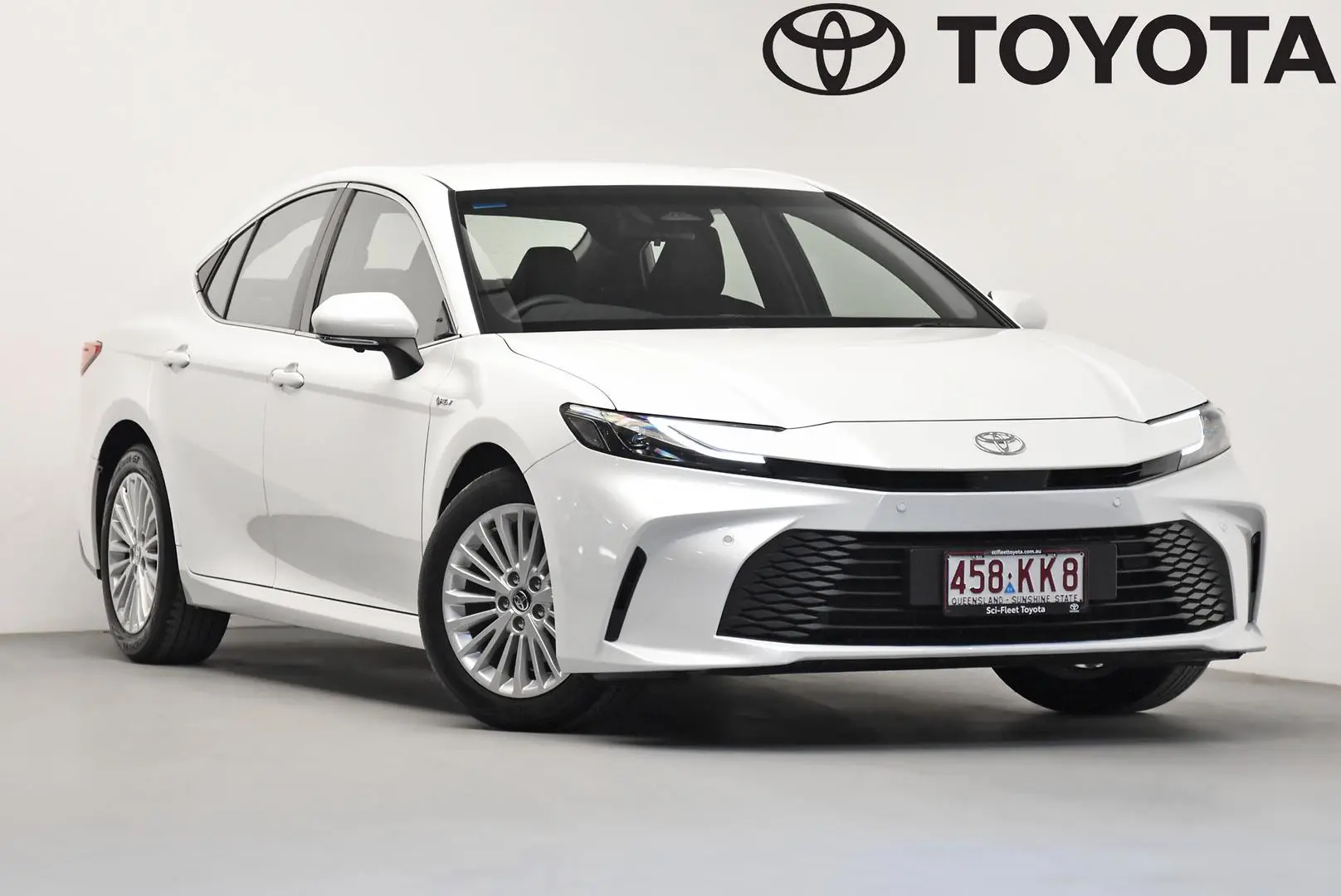 2024 Toyota Camry Gallery Image 1