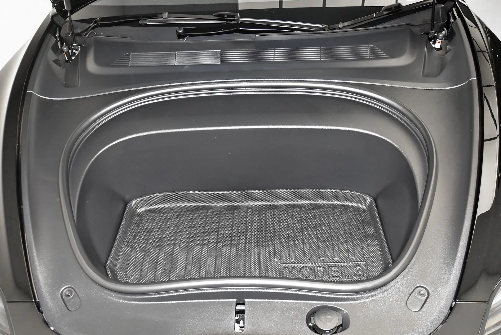 2024 Tesla Model 3 Gallery Image 19