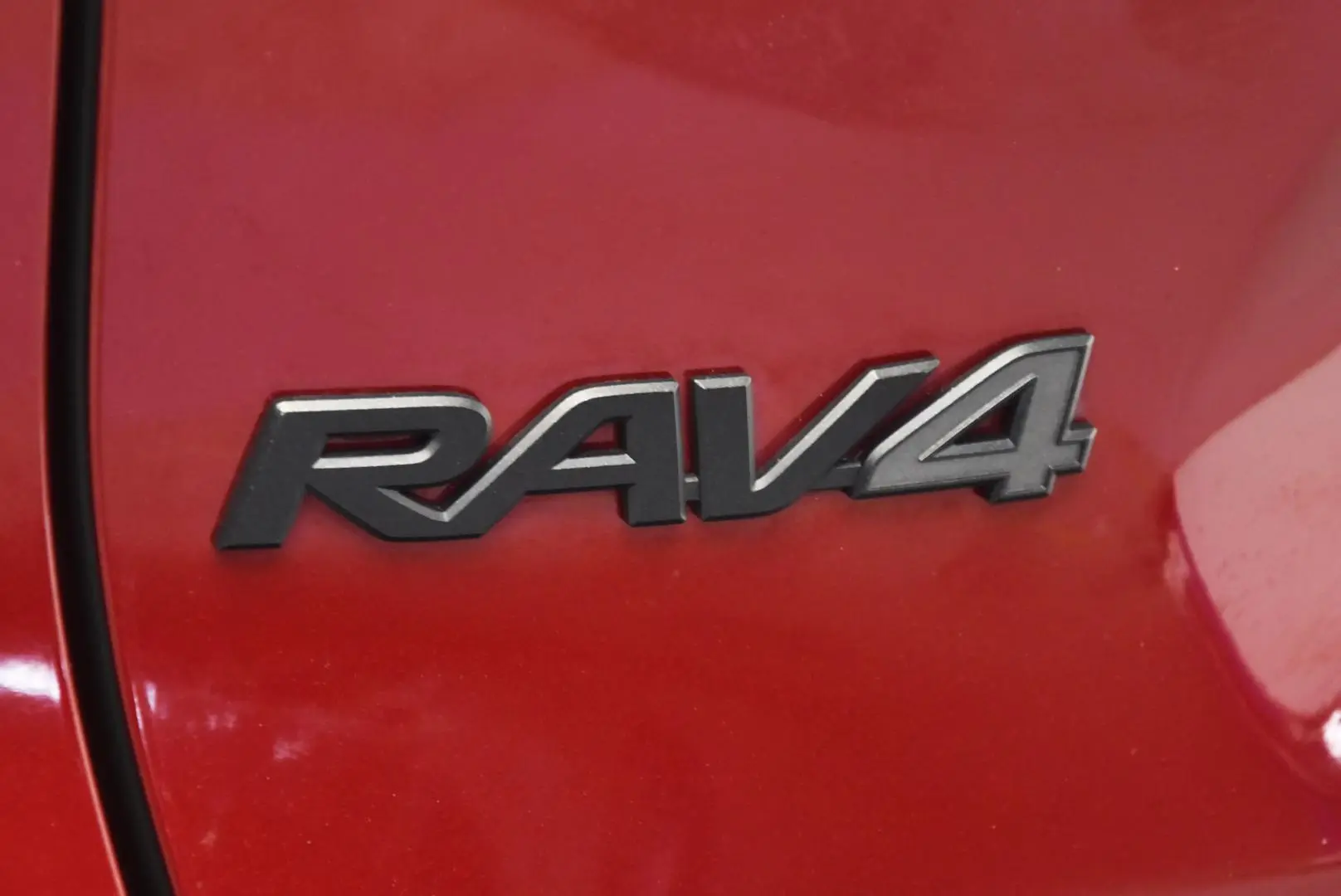 2020 Toyota RAV4 Gallery Image 7