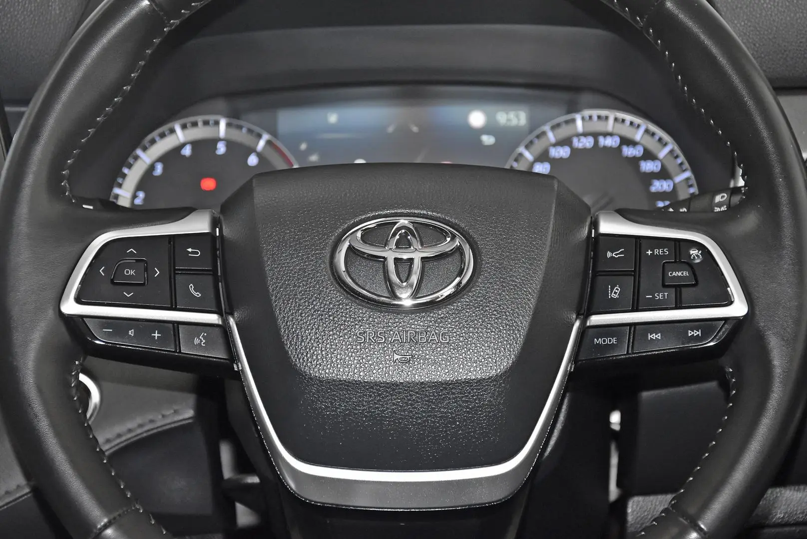 2022 Toyota Kluger Gallery Image 15