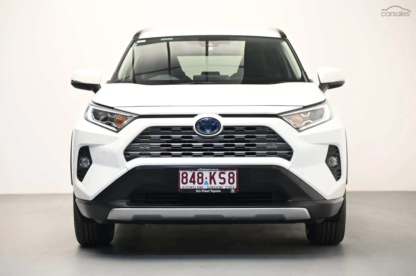 2020 Toyota RAV4 Image 2