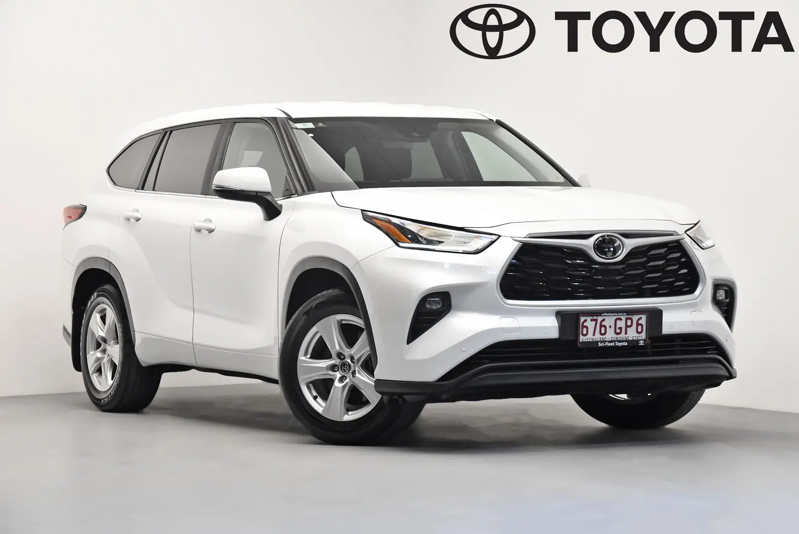 2022 Toyota Kluger Gallery Image 1