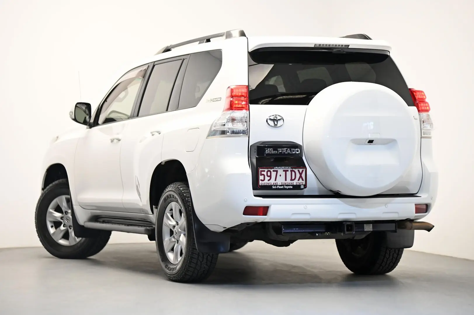 2013 Toyota Landcruiser Prado Image 5