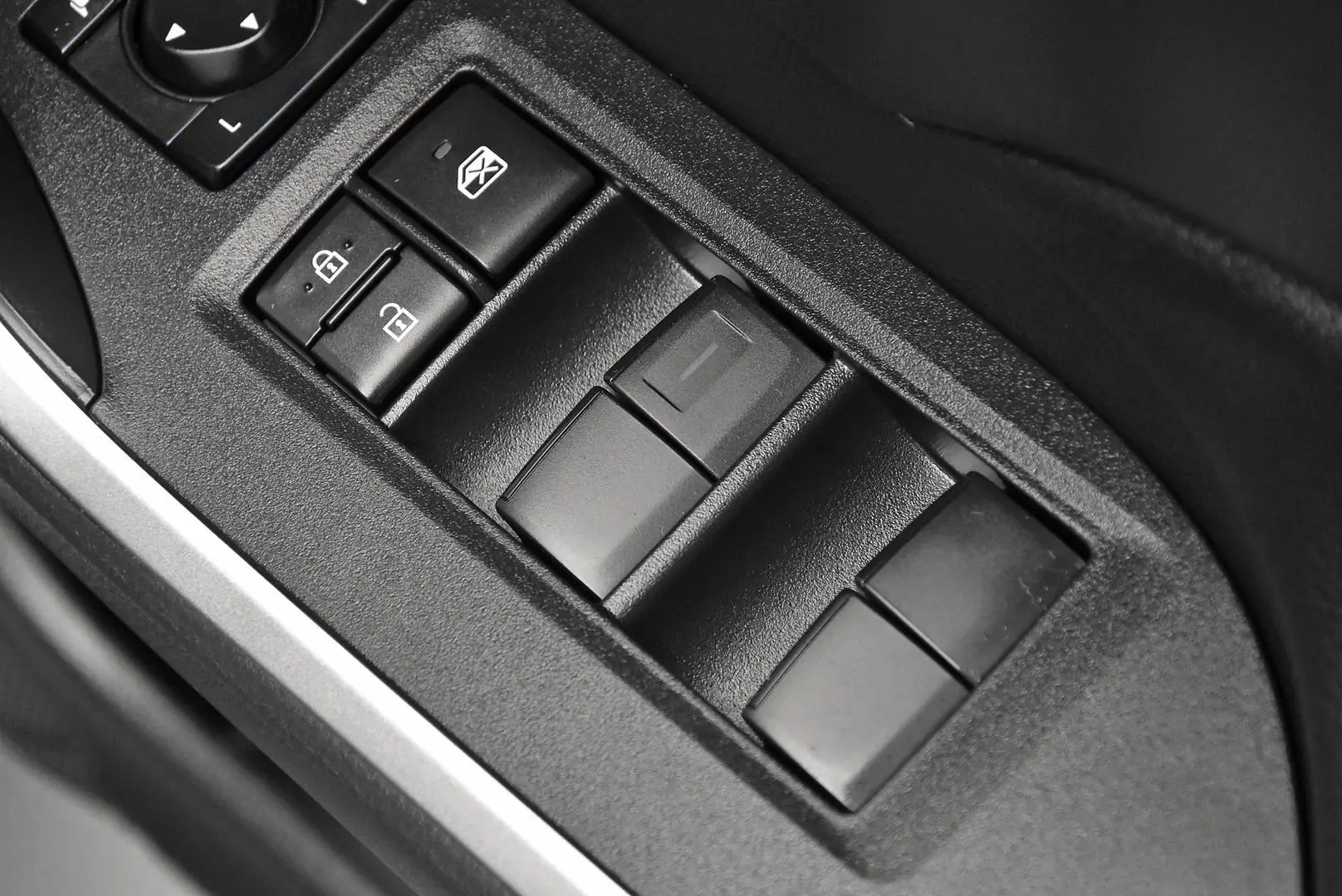 2024 Toyota RAV4 Gallery Image 10