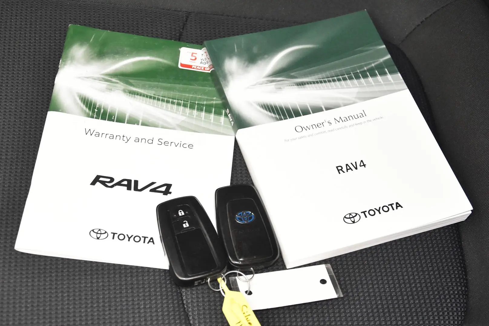 2020 Toyota RAV4 Gallery Image 20
