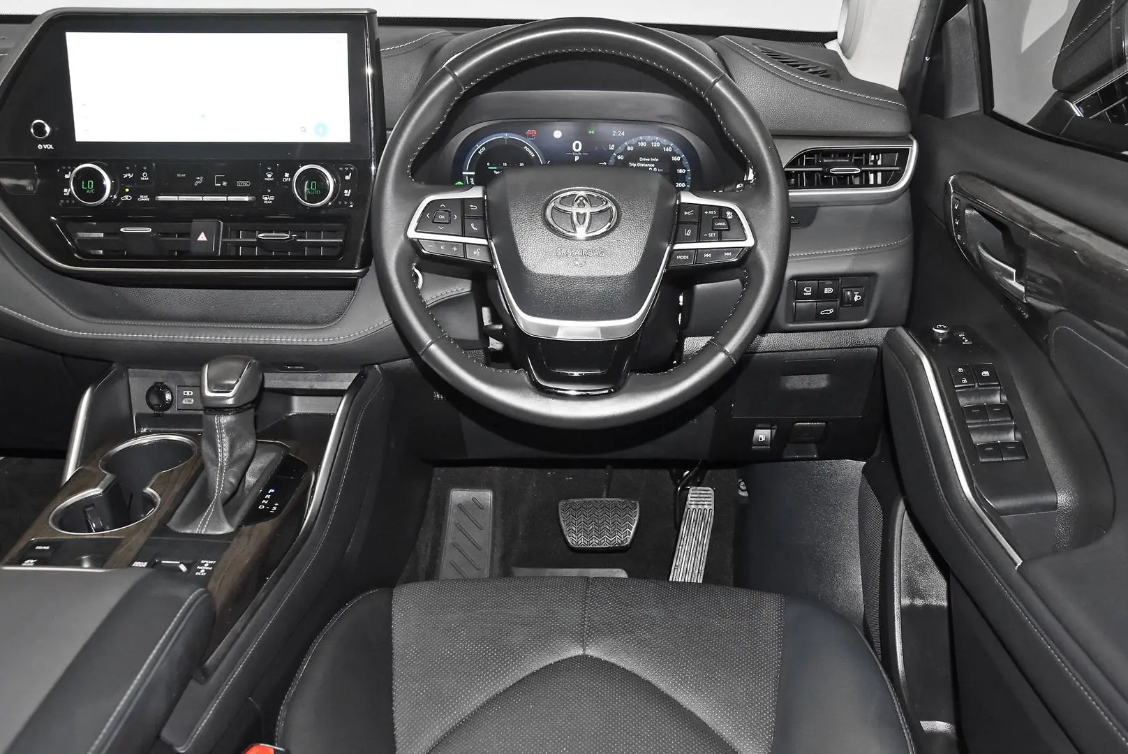 2024 Toyota Kluger Gallery Image 15