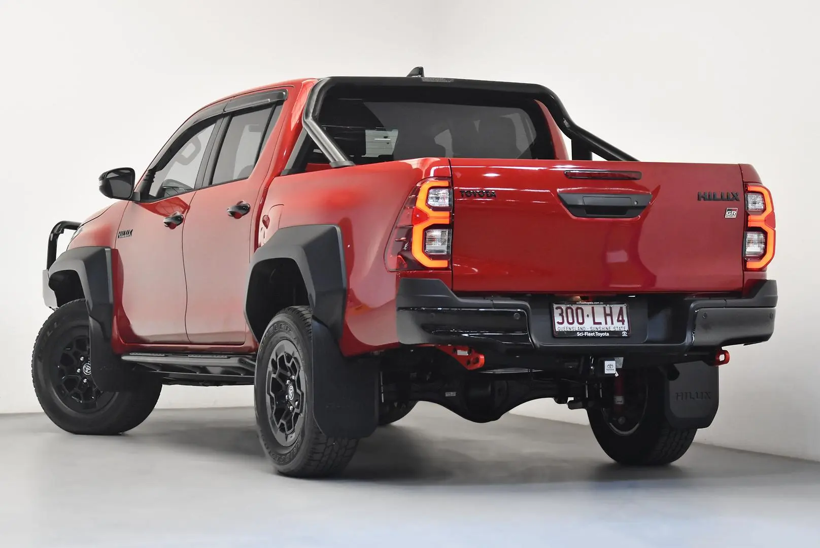 2024 Toyota Hilux Gallery Image 5