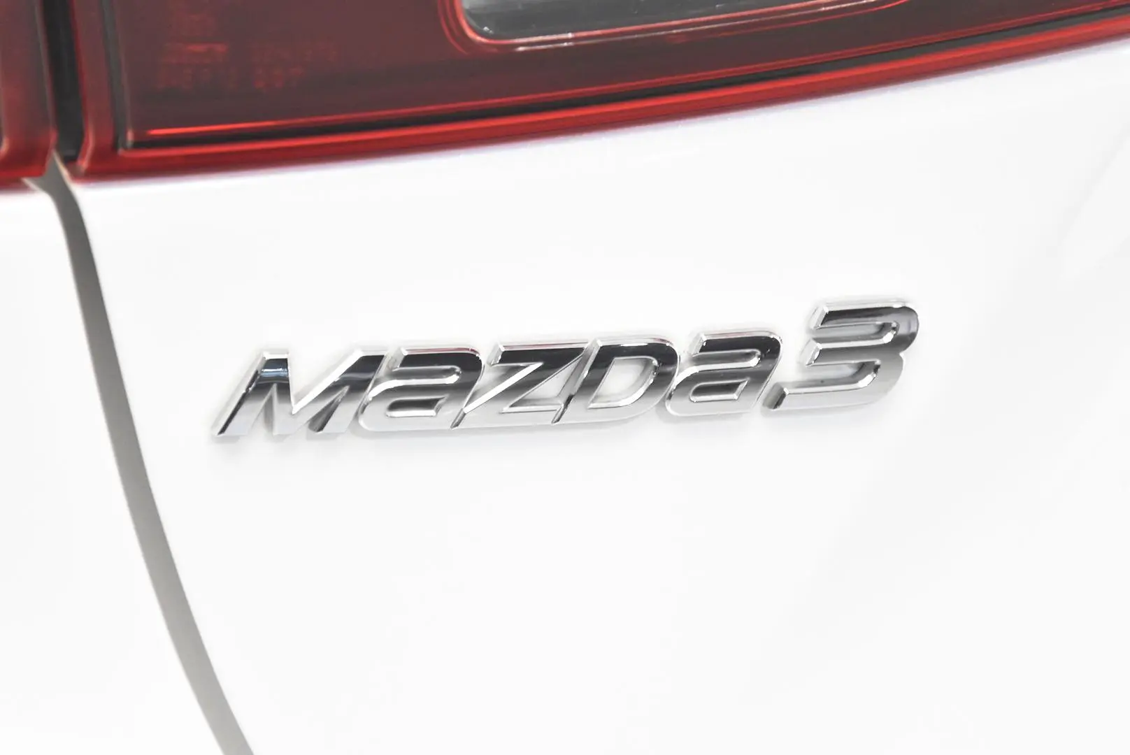 2018 Mazda 3 Gallery Image 7