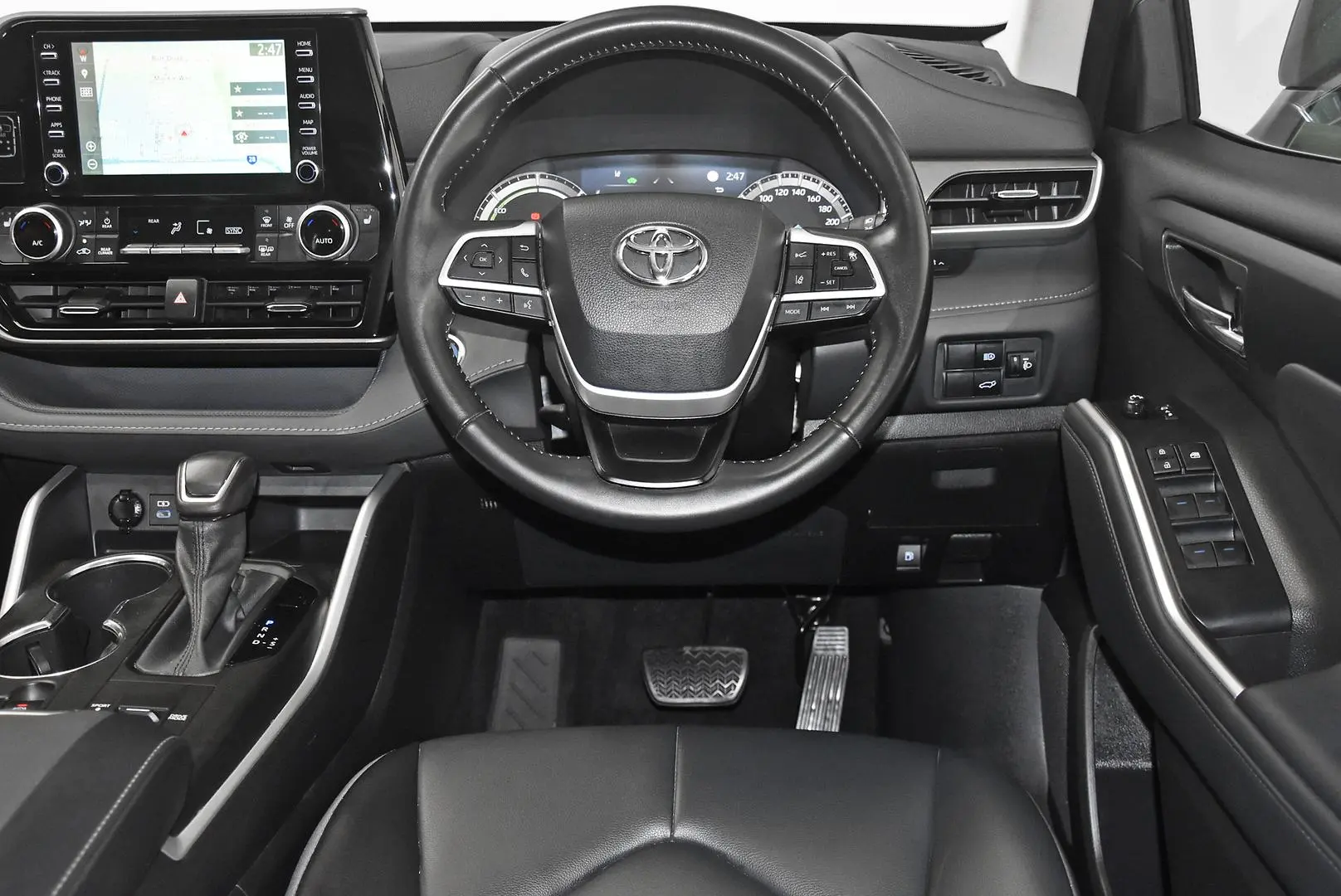 2022 Toyota Kluger Gallery Image 15