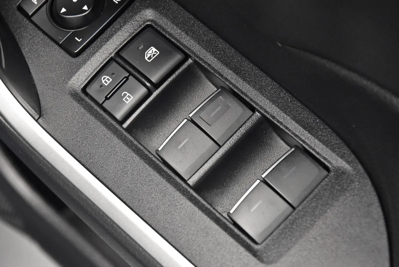 2024 Toyota RAV4 Gallery Image 10