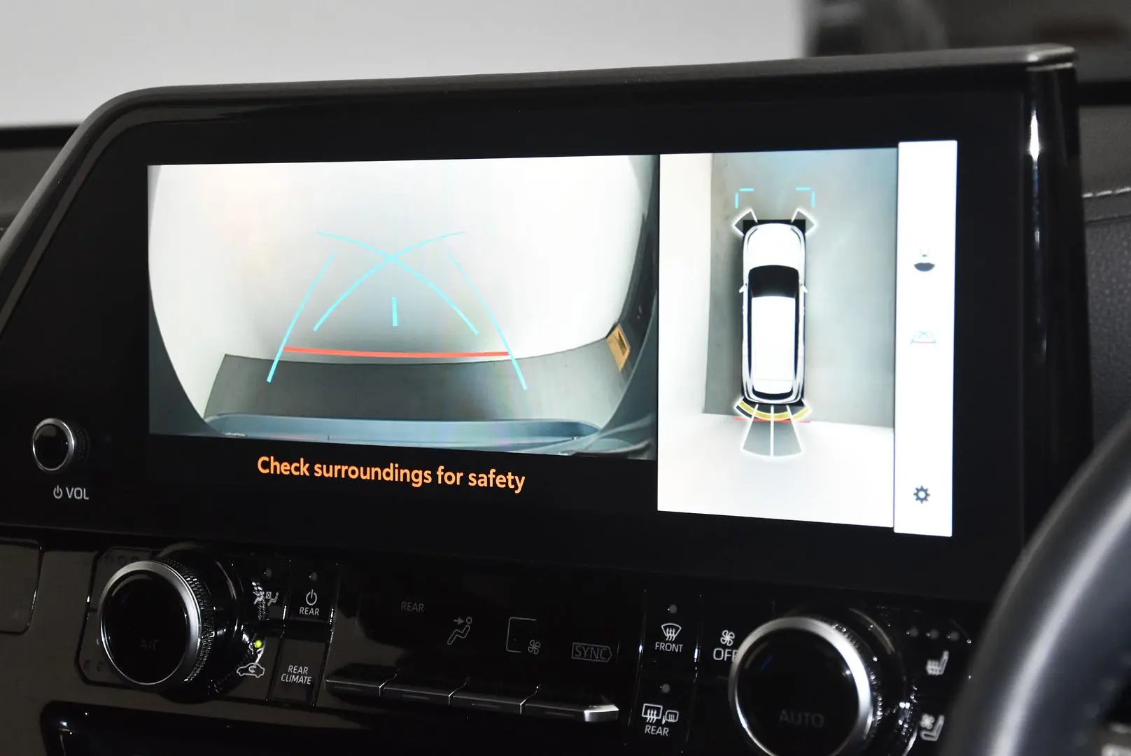 2024 Toyota Kluger Gallery Image 13