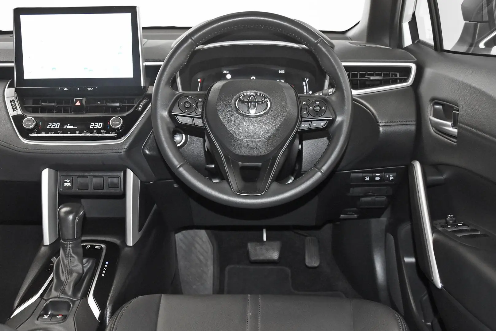 2023 Toyota Corolla Cross Gallery Image 15