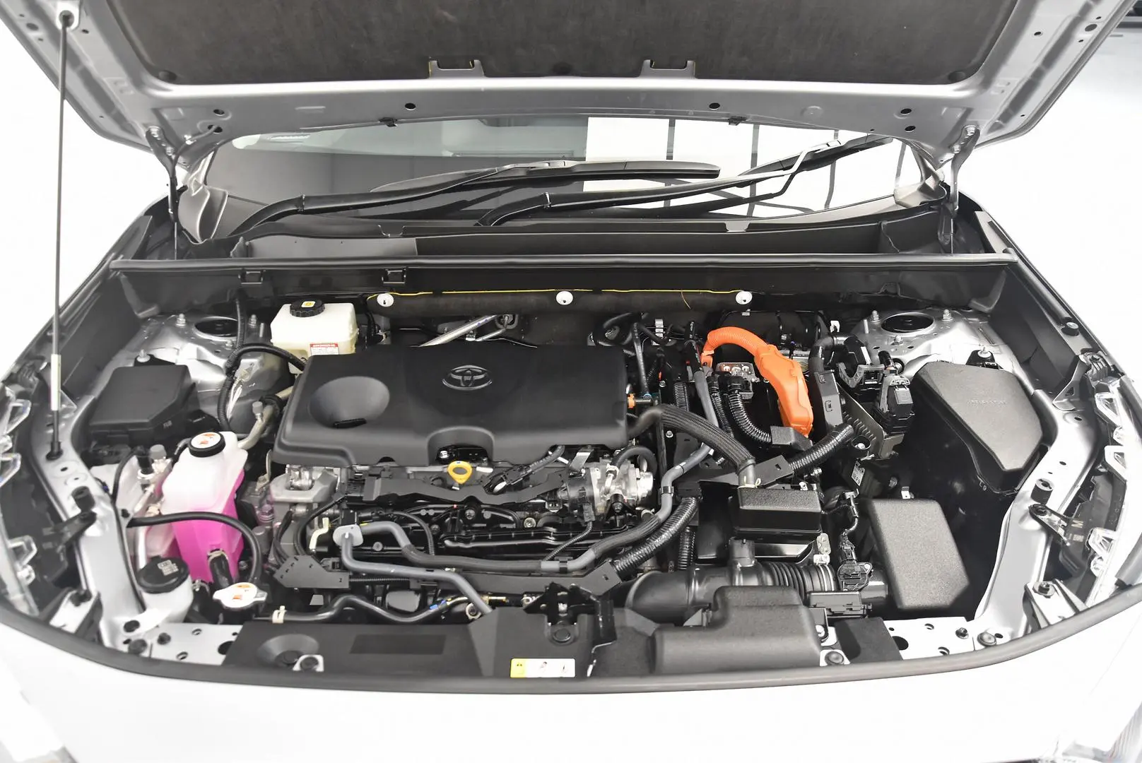 2025 Toyota RAV4 Gallery Image 22