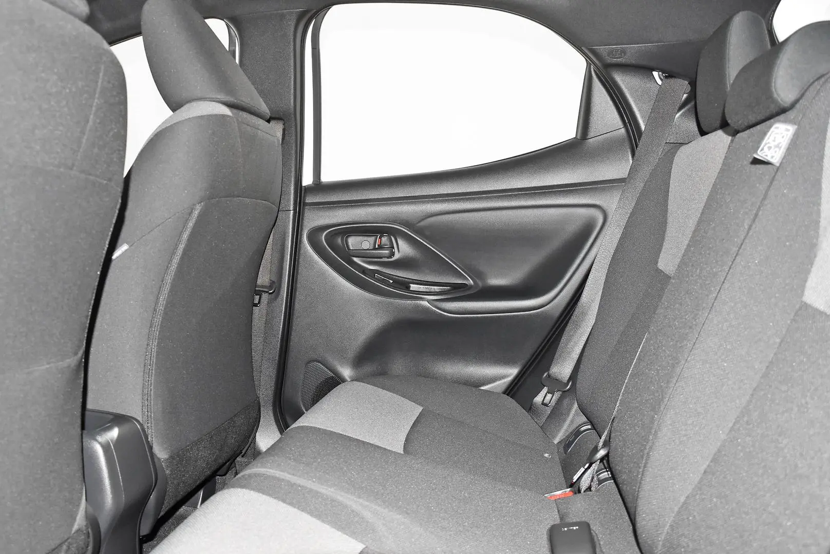 2025 Toyota Yaris Gallery Image 19