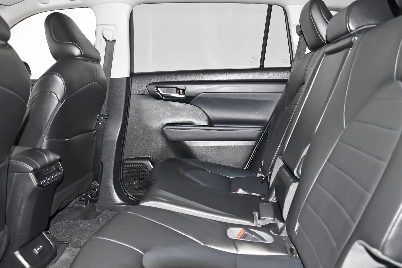 2022 Toyota Kluger Gallery Image 19