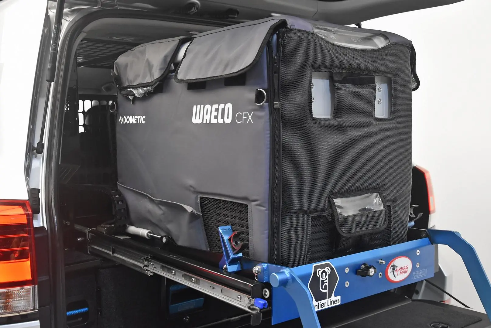 2018 Toyota Landcruiser Gallery Image 24