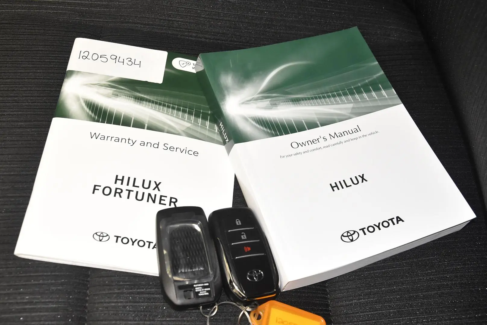 2025 Toyota Hilux Gallery Image 19